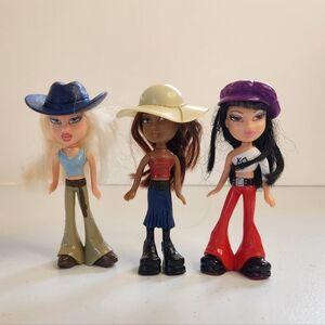 Vintage 2003 McDonald’s Bratz Dolls Happy Meal Toys Cloe Yasmin Mini Lot